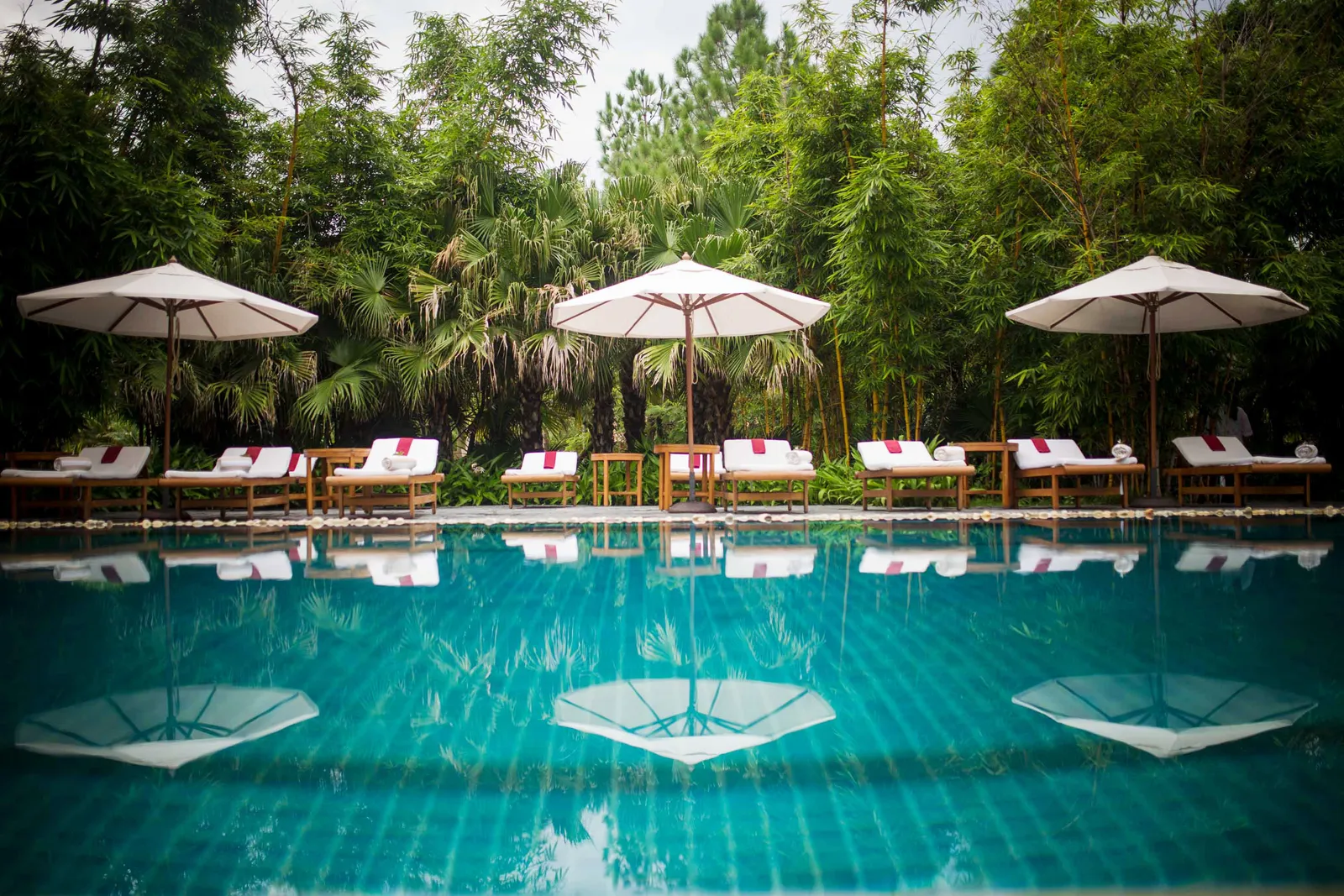 Ananda-in-The-Himalayas-Spa-pool-2-RCAs-Aug24-pr-sachin-soni-Global