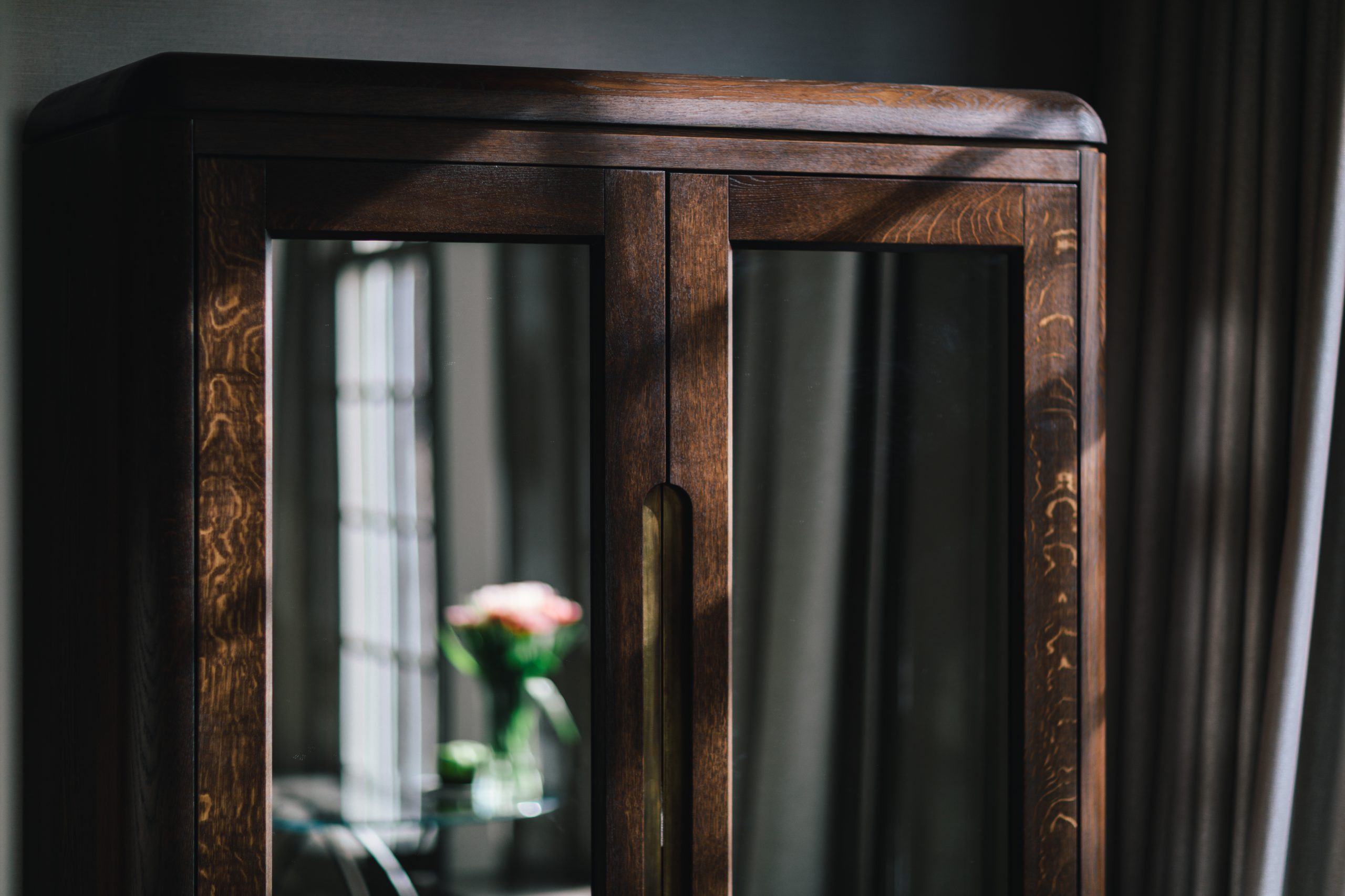 Custom made cabinet AMBER suite