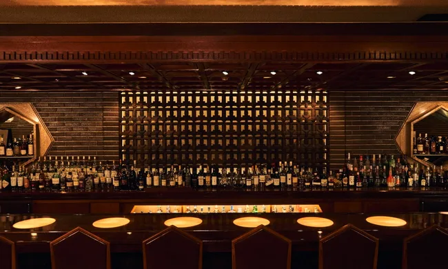 imperial-hotel-tokyo-old-imperial-bar