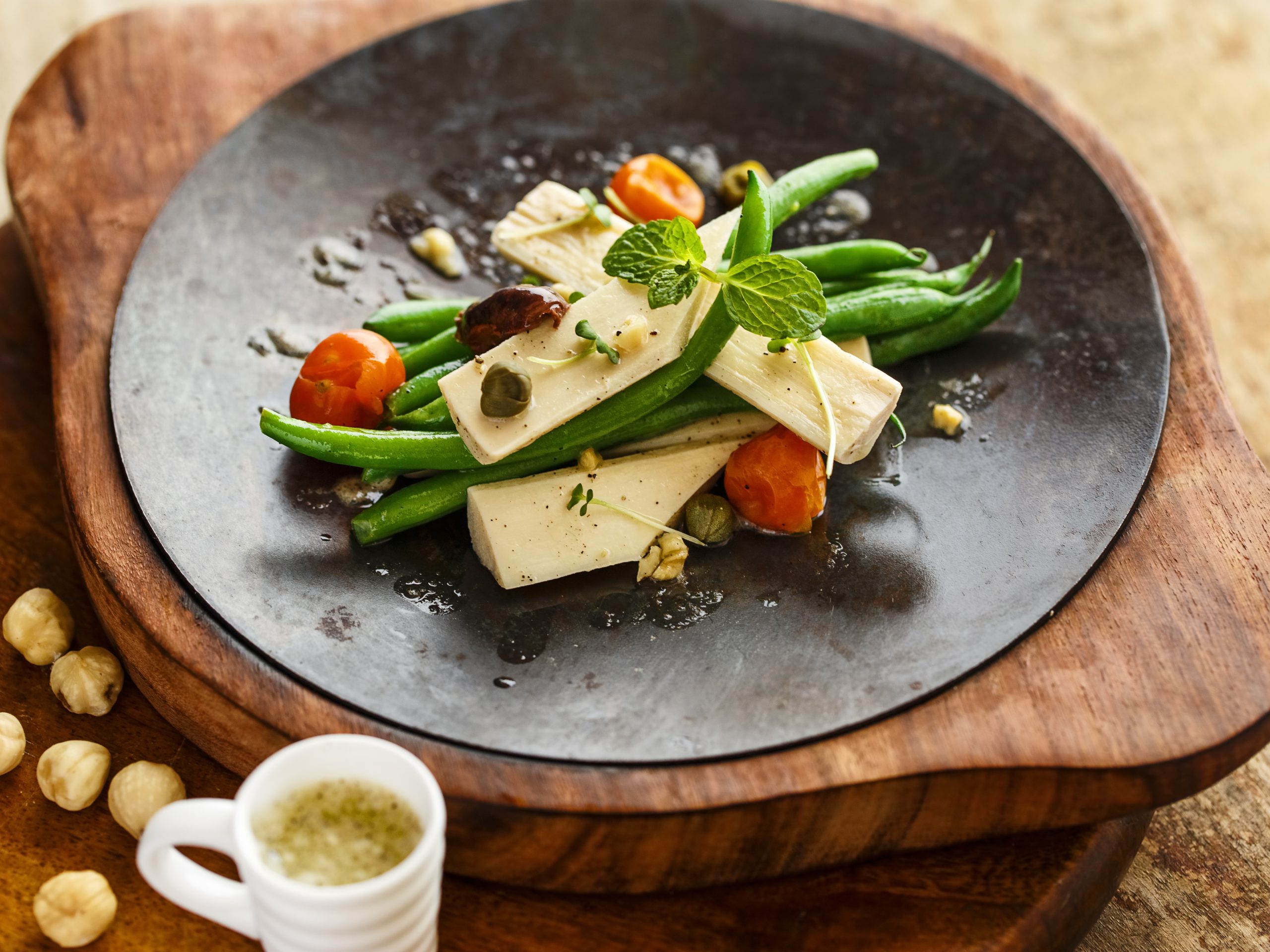 Dining_Wellness-Cuisine_HaricotBeans-HeartOfPalmTree-PearTomatoes-KalamataOlivesTapenad-HazelnutDressing-scaled